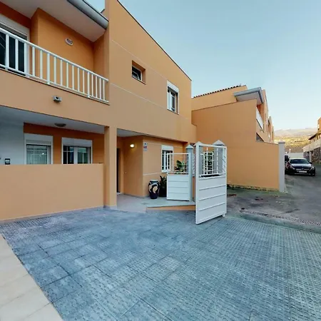 Villa Artacho *
